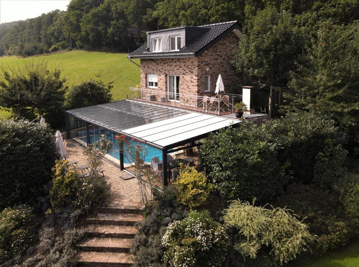 Wellness Apartments Sophienhoehe Am Pool Mechernich Esterno foto
